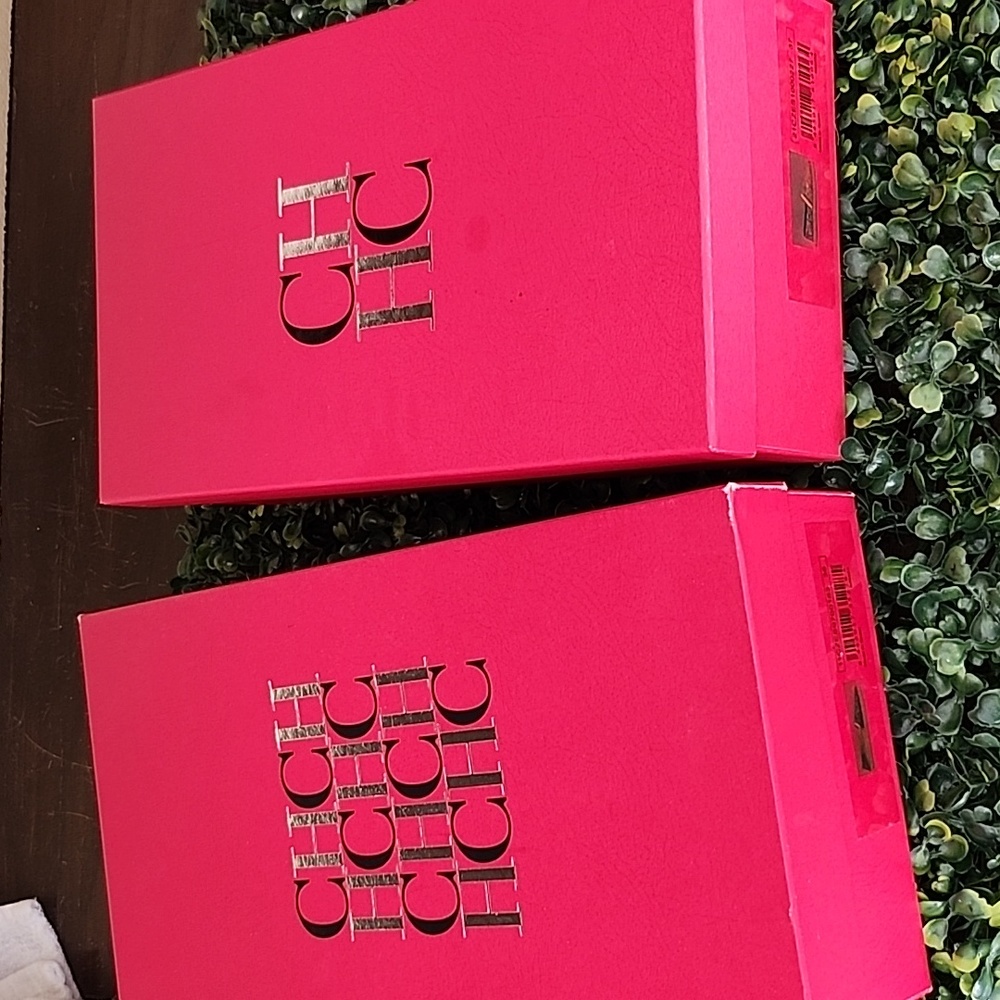 2 boxes & 1 sack - Picture 1 of 3